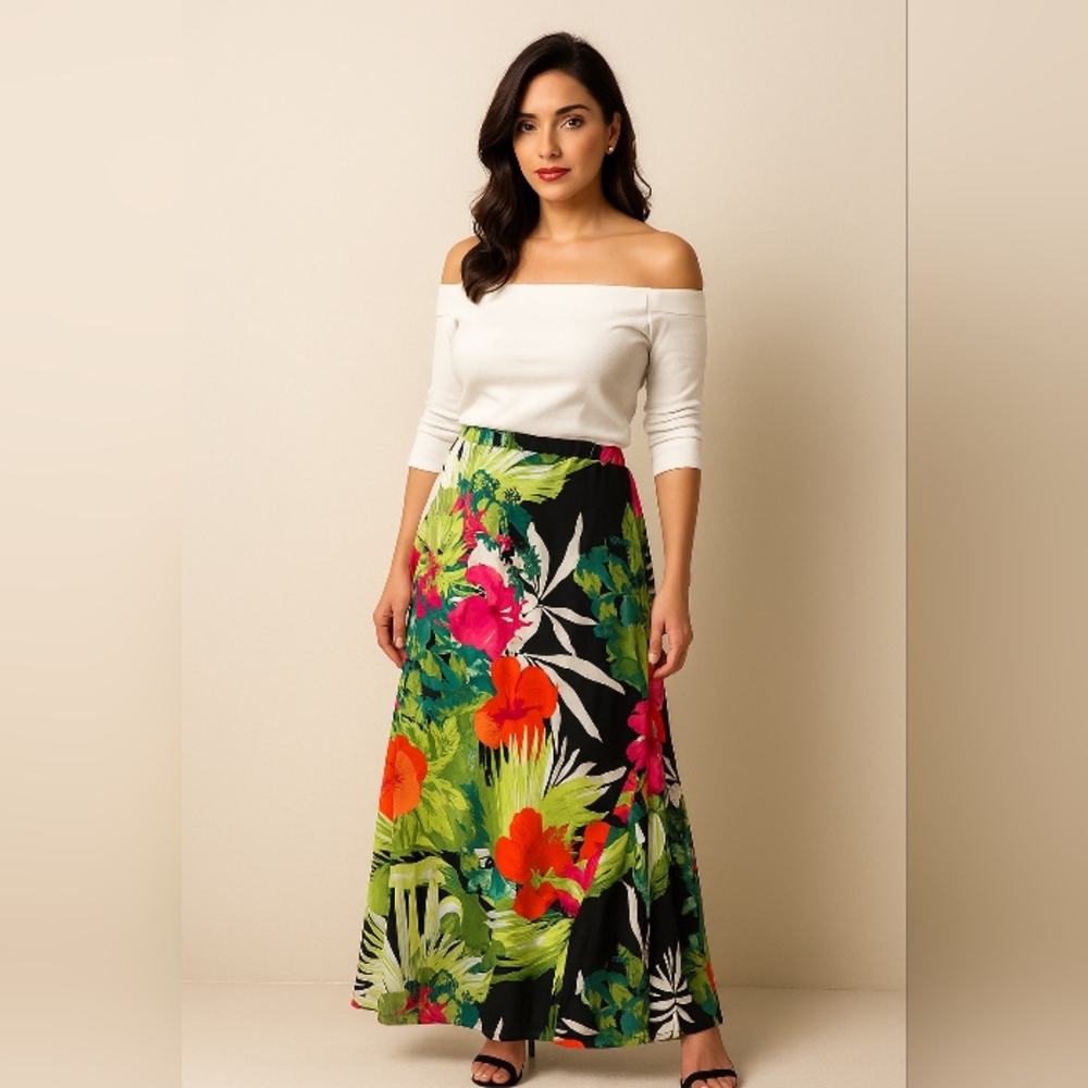 Small Floral Maxi Skirt in Black and Green